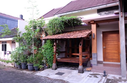 Sleman Casa | Rengganis Homestay Yogyakarta