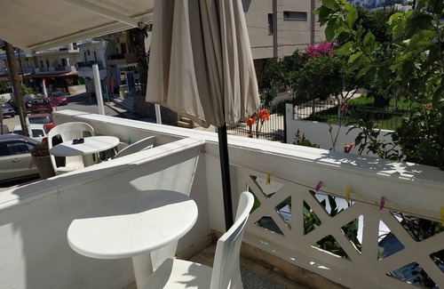 Agia Pelagia Apartamento | Renia Studios -studio for 2 Pers With a Swimming Pool