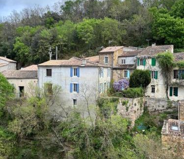Rennes-les-Bains Apartamento | Rennes-les-Bains Studio at foot of thermal baths