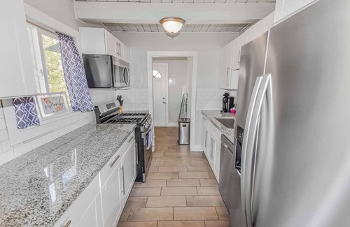 Northeast Reno Casa | Reno Upper Unit with King Bed & Pull-Out Couch