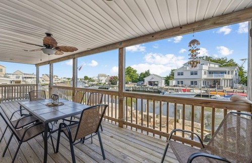 Ship Bottom Casa | RENO’D Beach Heaven West waterfront Lagoon with dock 2 decks Walk to bay beach