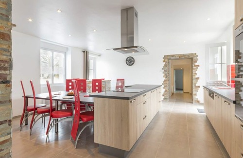Saint-Hilaire-de-Chaleons Cabaña | Casa rural renovada cerca del mar con jardín y comodidades modernas