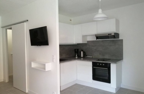 Amelie-les-Bains-Palalda Apartamento | Renovated south-facing studio + Parking