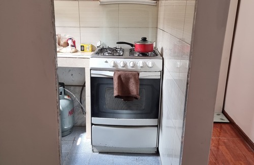 Rímac Apartamento | Renovado, moderno departamento a 10 min a la city