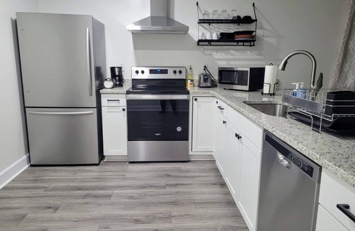 Durham Apartamento | Renovated 2 Bed Walltown Home Walk to Duke B
