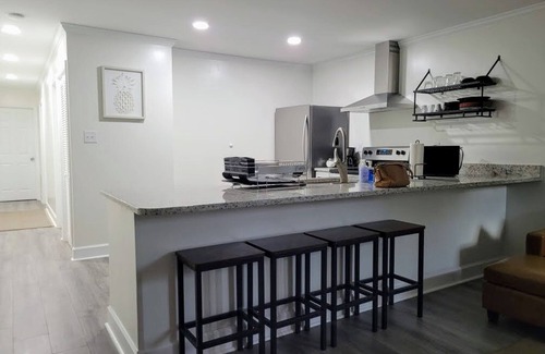 Durham Apartamento | Renovated 2 Bed Walltown Home Walk to Duke B
