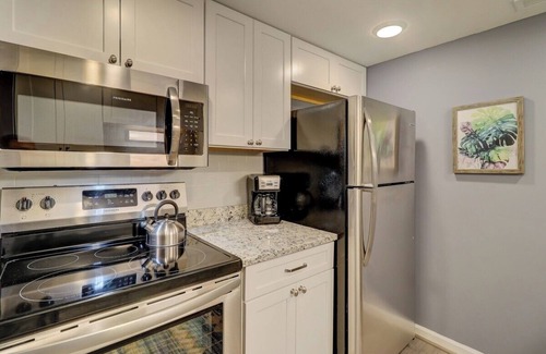 Palmetto Dunes Cabaña | Renovated 2BR Hilton Head Home Walk to Shops