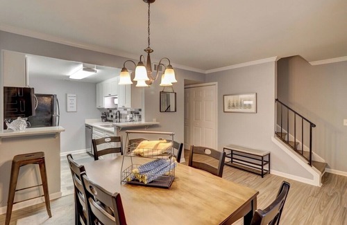Palmetto Dunes Cabaña | Renovated 2BR Hilton Head Home Walk to Shops