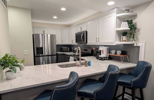 Murfreesboro Casa | Renovated 3 bd 2.5 bath centrally located next to MTSU/Night life/Restaurants/DT