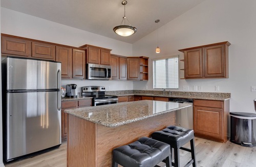 Millard Casa | Renovated 3 Bedroom Ranch