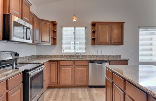 Millard Casa | Renovated 3 Bedroom Ranch