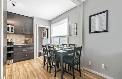 Bridgeland Casa | Renovated 3BR Character Home in the heart of Calgary