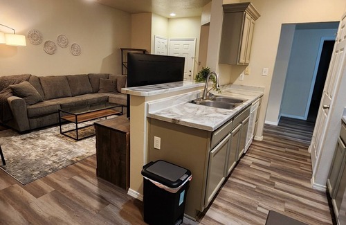Rio Rancho Apartamento | Renovated and relaxing villa 10 minutes from major mall, movies and much more