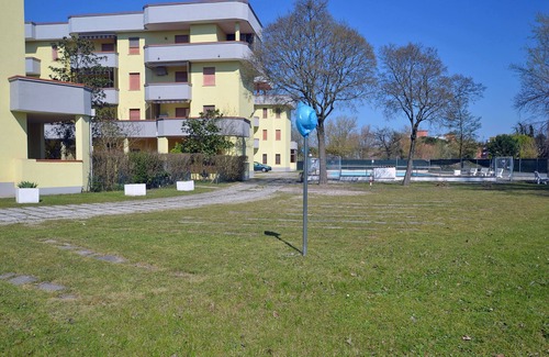 Lido delle Nazioni Apartamento | Apartamento reformado con plaza de aparcamiento en residencia con piscina Lido Nations