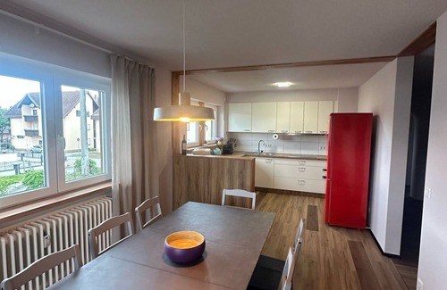 Friesenheim Apartamento | Renovated apartment MaKi 9 pers. Euro-Park, Rulantica, Strasbourg, Black Forest