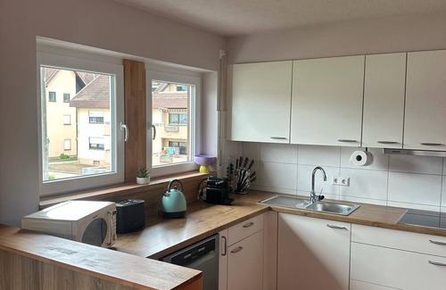 Friesenheim Apartamento | Renovated apartment MaKi 9 pers. Euro-Park, Rulantica, Strasbourg, Black Forest