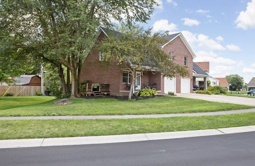 Brownsburg Casa | Renovated Brownsburg Retreat - 30mins from Indy