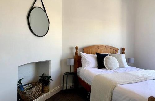 Launceston CBD Casa | Renovated Character Home