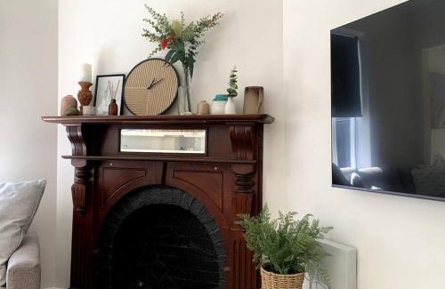 Launceston CBD Casa | Renovated Character Home