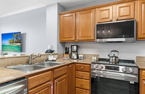 Florida Central Atlantic Coast Complejo | Renovated Condo 2mi from Disney Lake