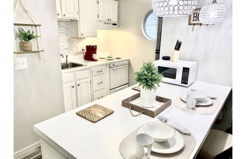 Norwich Condominio | Renovated Condo rental at Norwich inn villa & Spa