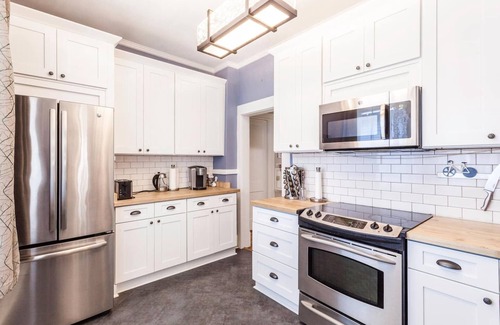 Lenox Casa | Renovated Cooper Young 3/2