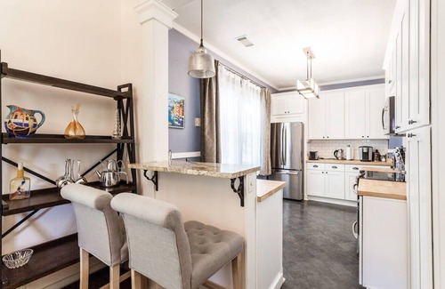 Lenox Casa | Renovated Cooper Young 3/2