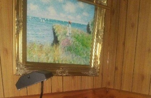 Irondale Cabaña | Renovated Cottage Across from Lake- Use of Kayaks, Highlands