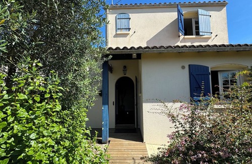 Serigne Casa | Renovated country house with swimming pool