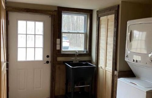 Montrose Cabina | Renovated COZY CABIN with HOT TUB and Smores Bar!!!