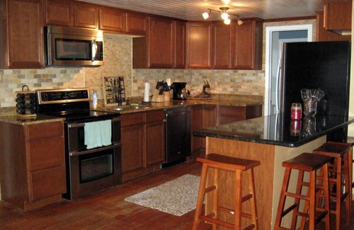 Ono Island Casa | Cabaña renovada y acogedora en Orange Beach con litera separada.