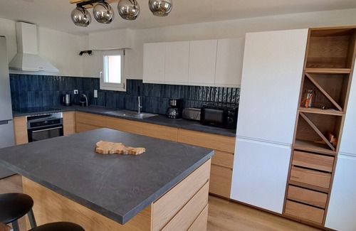 Le Palais Casa | Renovated, detached belle-illoise family home, 3 bedrooms, sleeps 9