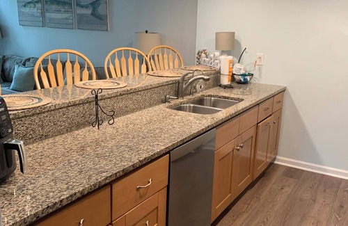Ocean Ridge Casa | Renovated Edisto Beach Pets OK Mini Golf Pools Golf Cart Pickleball w/Amenities