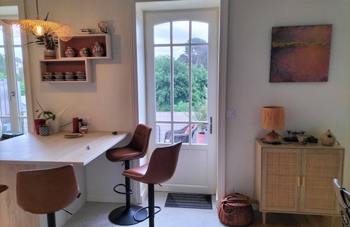 Saint-Briac-sur-Mer Casa | Renovated family home, in the heart of Saint Briac, port access, 3*, sleeps 2- 7.