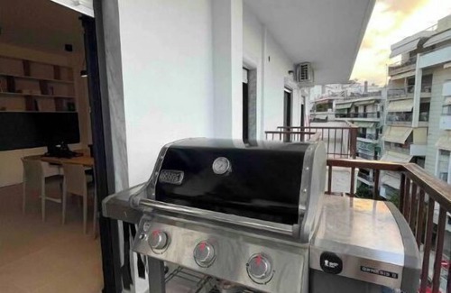 Kalamaria Condominio | Renovated family friendly condo