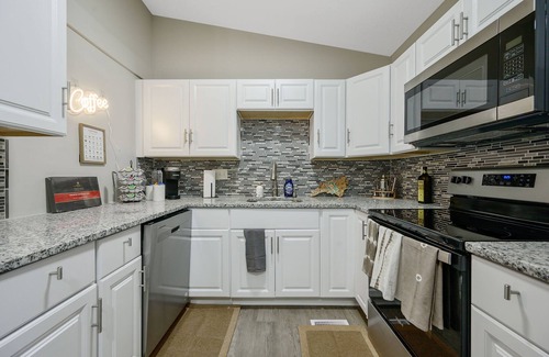 Cary Casa | Renovated, Family-Friendly 4BR Retreat in Quiet Cul-de-sac. USA Baseball!