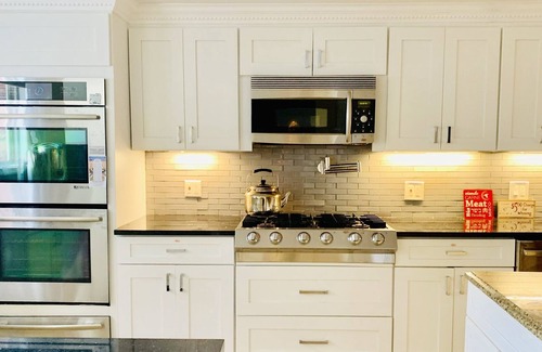 Long Beach Casa | Renovated Farm Beach House