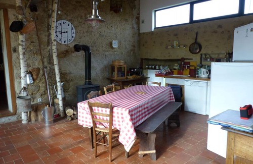 Beaune-d'Allier Cabaña | Casa rural con encanto: reformada, equipada con jardín y admite mascotas