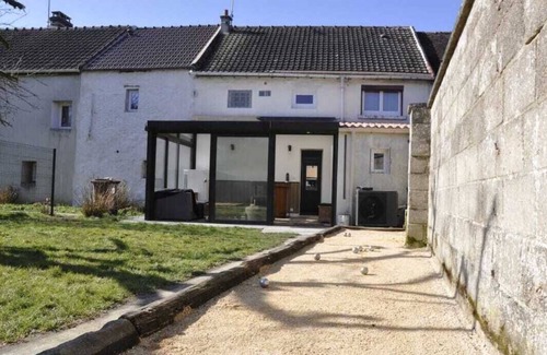 Bailly-Romainvilliers Casa | Renovated and elegant Ledoux Land house near Disney and 45 min from Paris