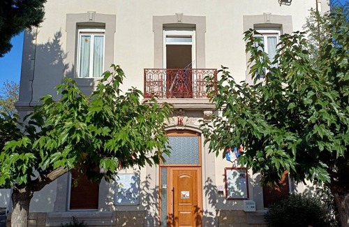 Prades-sur-Vernazobre Casa | Renovated cottage in the heart of nature