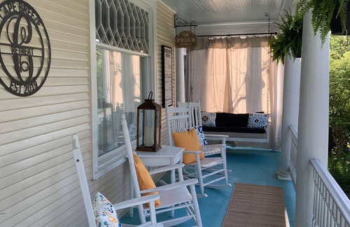 Cape Charles Casa | Renovated Gem: Walk to Beach, Historic District Shops, Restaurants, Central Park