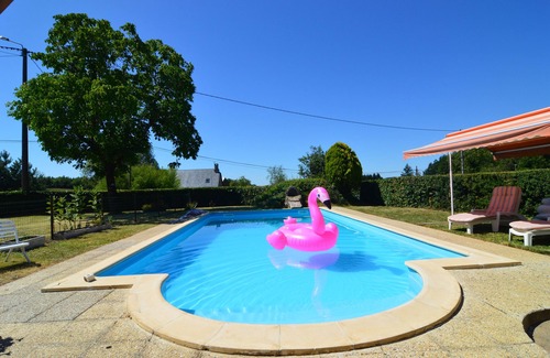 Latronche Casa | Renovated Gites for 14 people with heated swimming pool 10mx5m