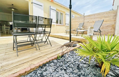 Les Sables d'Olonne Chalet De Esquí | Bonita casa reformada y decorada con buen gusto en La Chaume
