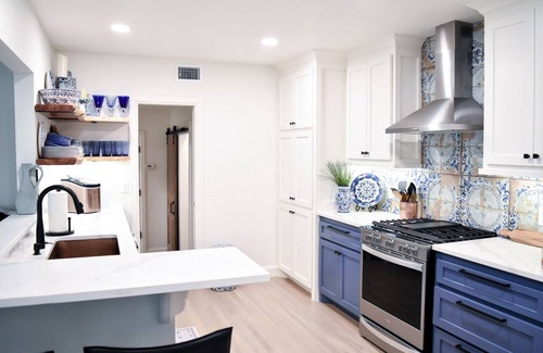 Norman Casa | Renovated Historic 5 Bedroom Home Close to OU Campus!