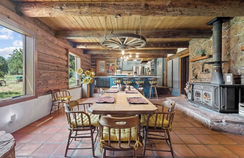 Flagstaff Cabina | Renovated Historic Flagstaff Cabin, Trails, Hot tub
