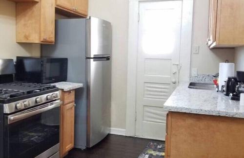 San Jacinto Apartamento | Renovated Historic Home on Broadway #1