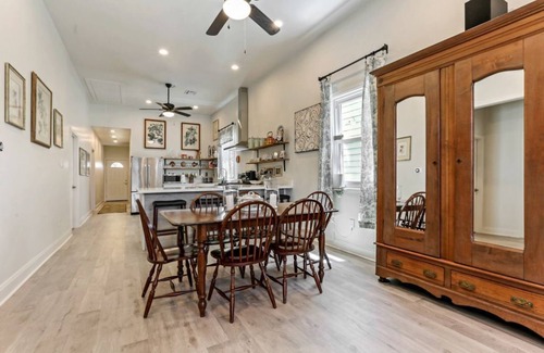 West Riverside Casa | Renovated Historic 4BR House Near Magazine St & Uptown