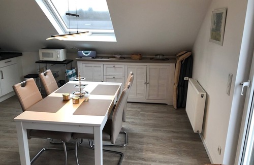 Kaarst Apartamento | Apartamento renovado para vacaciones o exposiciones para 2 personas en Kaarst, cerca de D`dorf