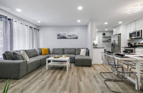 Pembroke Pines Casa | Renovated Home in Hollywood