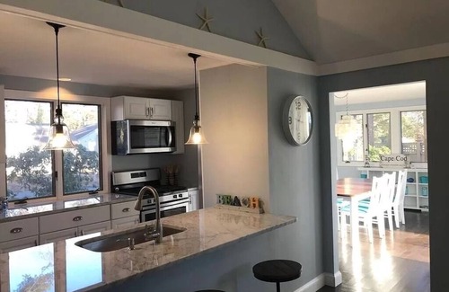 Mews Village Casa | Renovated Home with heated pool near the beach! Fenced in yard +pet friendly